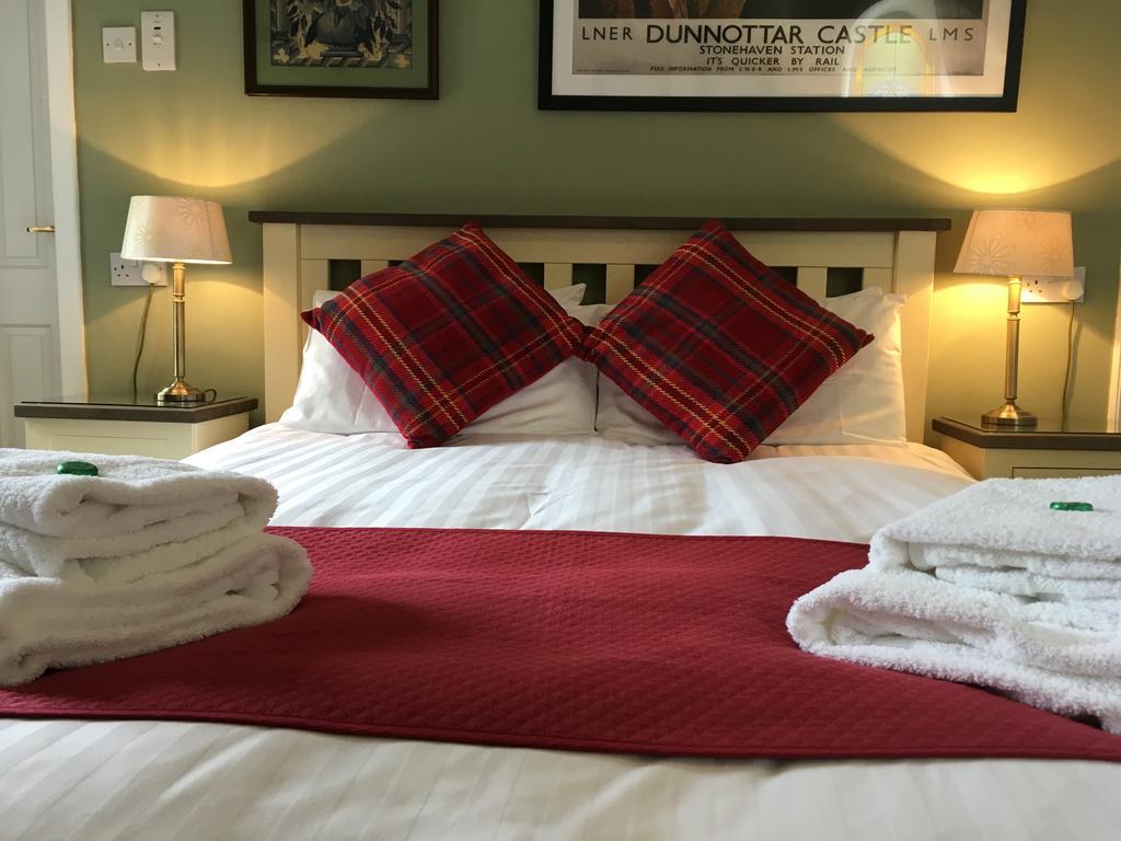 Bed and Breakfast Arduthie House Стоунхейвен Экстерьер фото